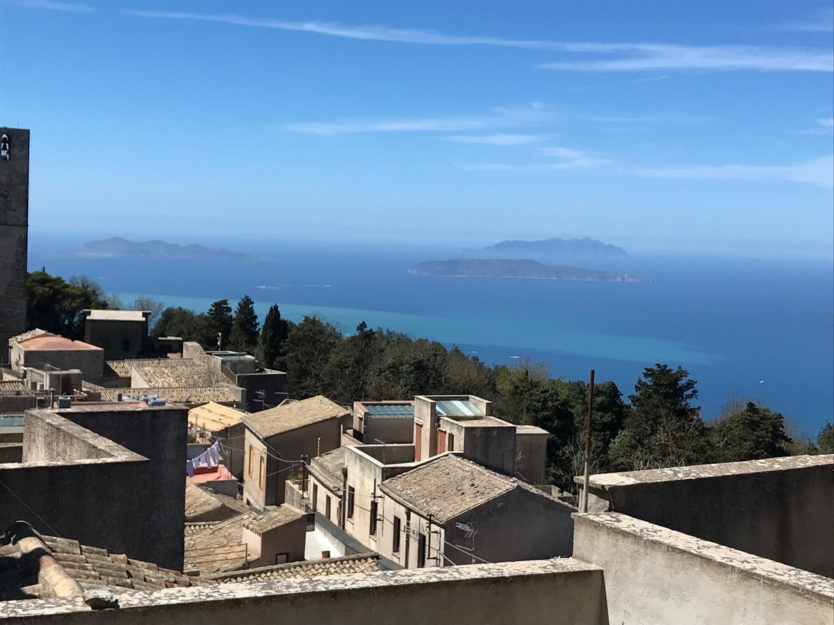 Le Casette Erice Exteriör bild